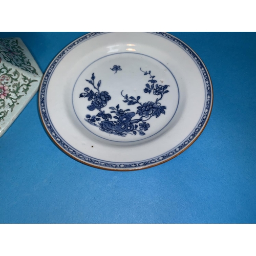 268 - A circular Chinese blue and white plate diameter 6.5