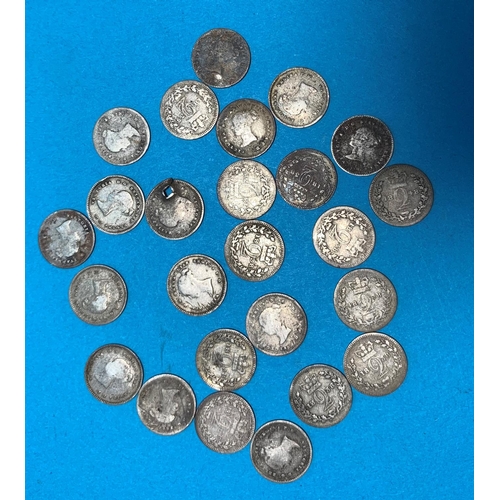 281 - A group of 24 Victorian silver 2d coins 1838