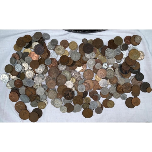 316 - A collection of 19th century and later World coins to include GB and Commonwealth