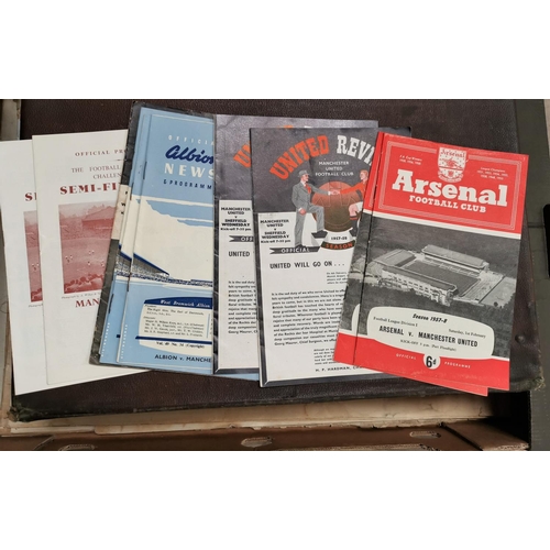 620 - MUFC a group of Munich period programmes to include Arsenal 1.2.58 Sheffield Weds 19.2.58 (2), West ... 