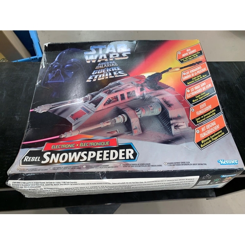 785 - An originally boxed Kenner Snow Speeder (1995)(Box a.f.)