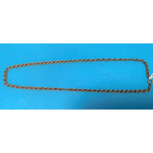 345 - A rope twist chain stamped '9K', 9 gm