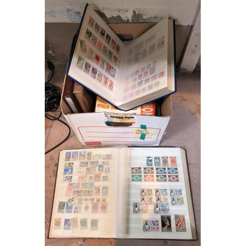 392 - A collection of world stamps in stockbooks to include Spain and Portugal