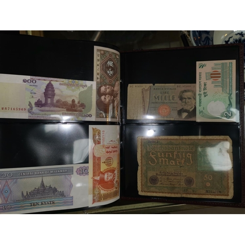 401A - An album of world bank notes