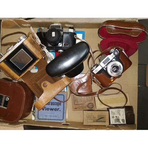 489 - A selection of cameras and photographic equipment including Zeiss Ikon Contaflex  EpsilonPraktika No... 