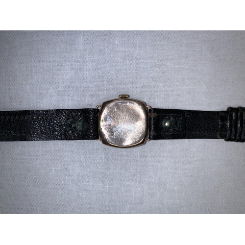 329 - A gent's Cattlow wristwatch in 9 carat gold case