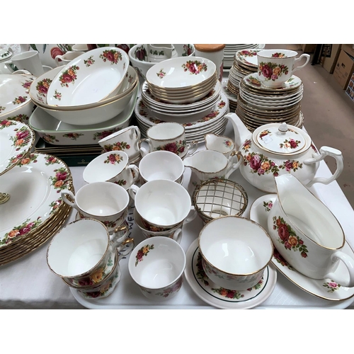 173 - A selection of Royal Albert Old Country Roses, including 2 tier cake stand; clock; menu holders; etc... 