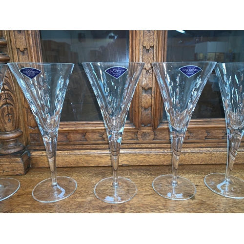 197A - A set of 6 large heavy modern conical lead crystal champagne flutes / red wine glasses, by Rayware d... 