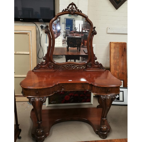 608 - A Victorian mahogany 'duchess' style dressing table with shaped mirror on carved brackets, serpentin... 