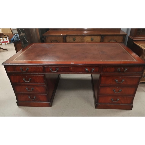 618 - A mahogany reproduction partners desk with 6 pedestal drawers, width 72