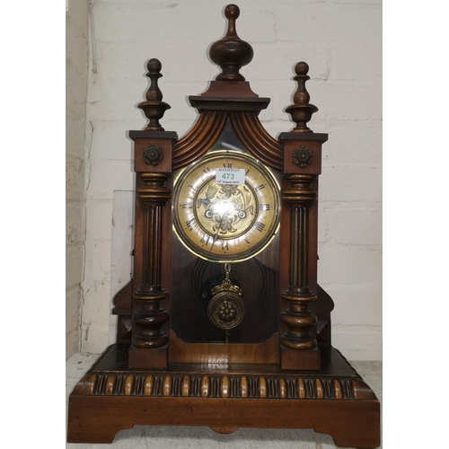 473 - A late 19th century American mantel clock