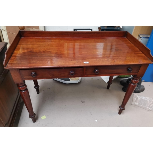 539 - A Victorian mahogany ledgeback side table with fitted 2 frieze drawers, 45cm