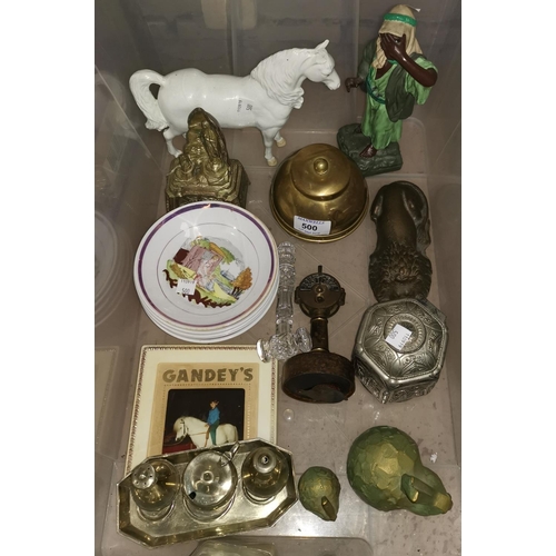 500 - A 19th century papier-mâché snuff box; other small boxes; a cigar cutter; other collectables