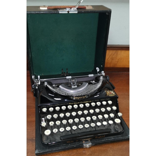 530 - An early 20th Century portable Imperial typewriter