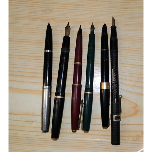 192 - 5 vintage 1950's/60's Parker fountain pens; 1950s/60s Typhoo fountain pen