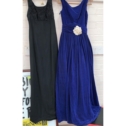 710 - A lady's vintage evening gown in Royal blue velvet with full skirt and underskirt, by Jean Allen, Lo... 