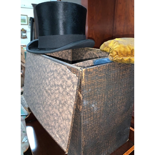 712 - A vintage top hat in original box with velvet brushing pads