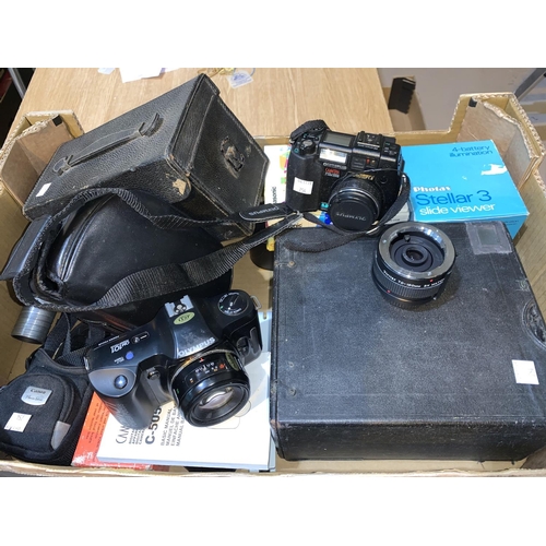754 - A selection of camera equipment etc