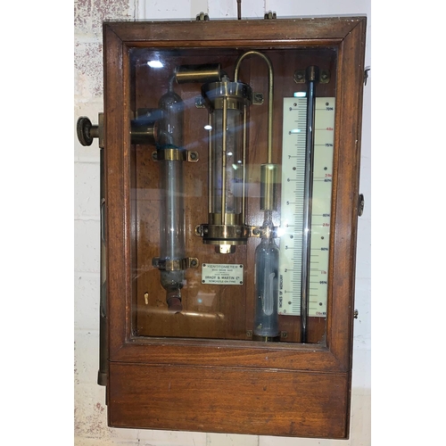 766A - A mahogany cased KENOTO Meter by Brady & Martin & Co Ltd, Newcastle on Tyne (used for measuring vacu... 