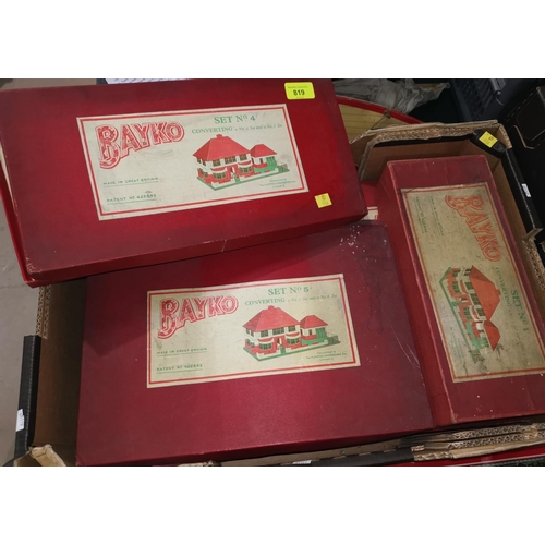 819 - A selection of 1950's Bayco building sets in original boxes