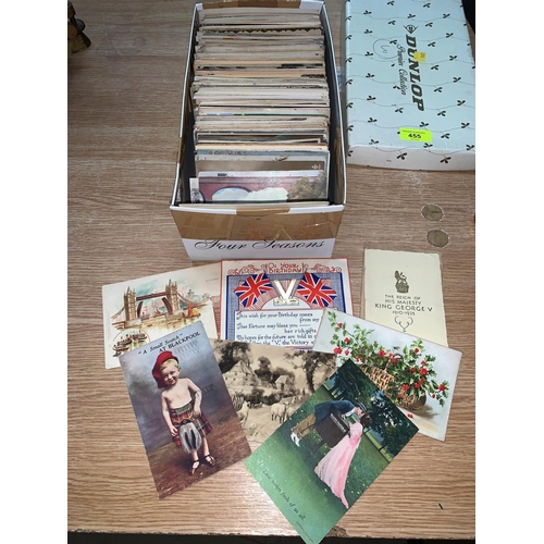 455 - Shoebox - 400 plus postcards UK & Foreign topo plus a range of subjects 1910 - 1950; a few photos/gr... 