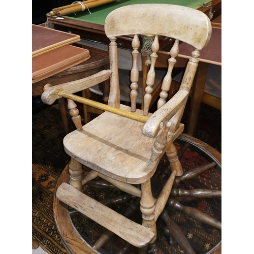 412 - A Victorian child's Windsor style chair
