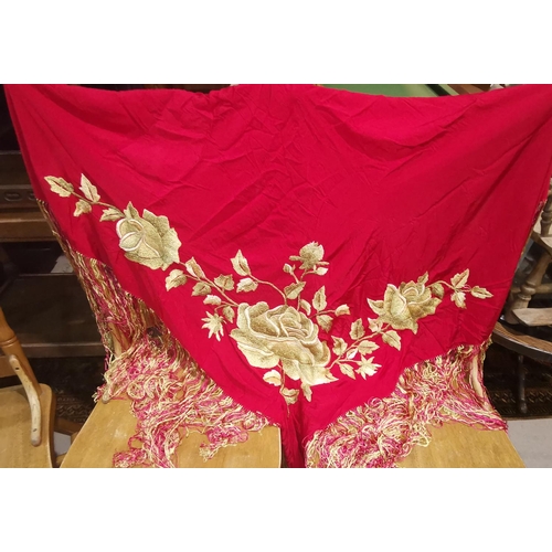 253 - An embroidered red crepe shawl, 122 cm square

NO BIDS SOLD WITH NEXT LOT