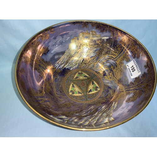 155 - An Aynsley lustre bowl decorated with Edinburgh & Stirling castles, 126, diameter 23 cm