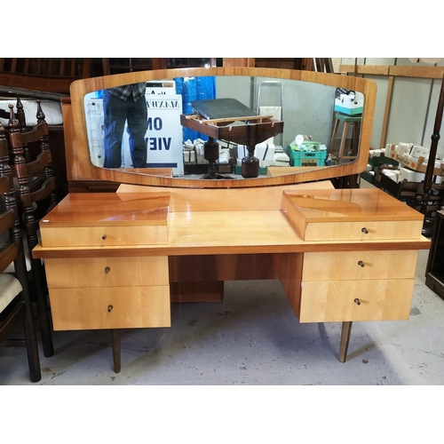 715 - A mid 20th century dressing table with long mirror