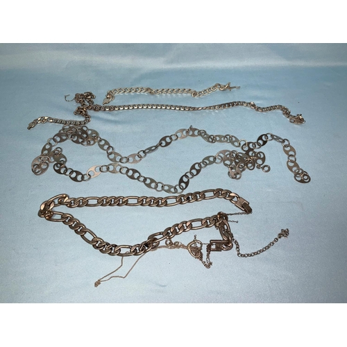 300 - A quantity of continental white metal chain, 5 ozt