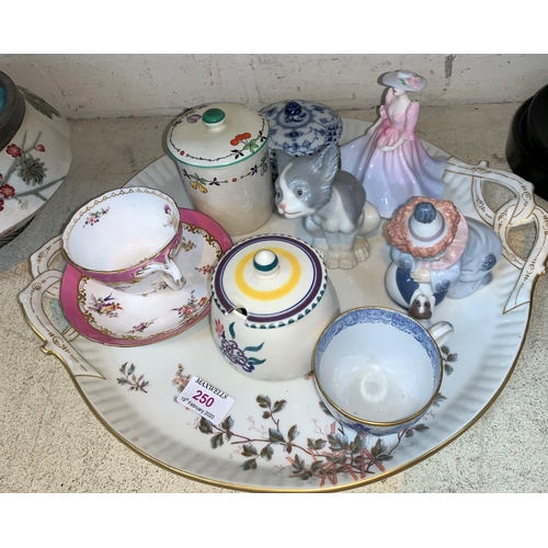 250 - A Royal Copenhagen covered pot; 2 Lladro pieces; other decorative china