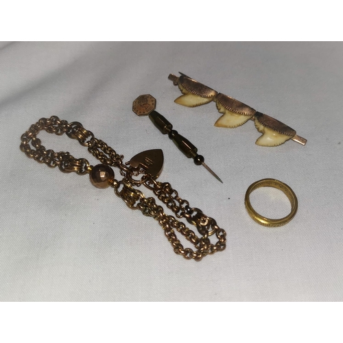 351 - An Edwardian double belcher link bracelet with 9 carat heart lock; a bar brooch formed from 3 sharks... 