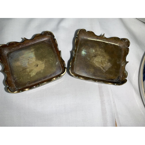 110 - A pair of Japanese Meiji period brass boxes decorated with flowers, birds etc, 7cm