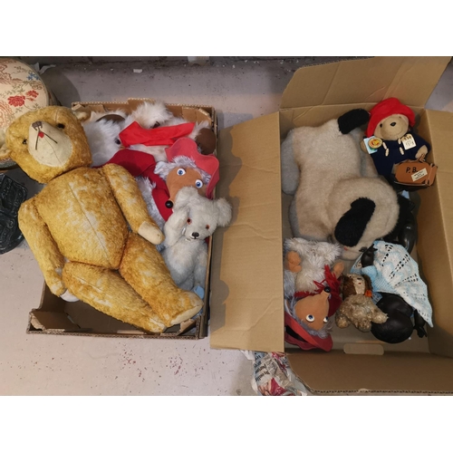 455 - A selection of soft toys to include Wombles; Teddy Bears; Merrythought; etc.