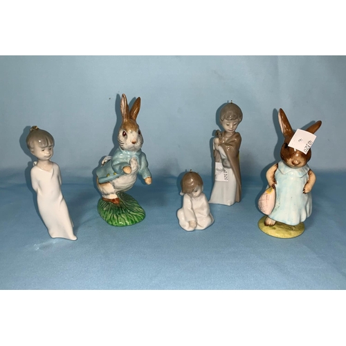 89 - 3 miniature Lladro angels; a Lladro lamplighter tool; 2 Beswick Beatrix Potter figures - Peter Rabbi... 