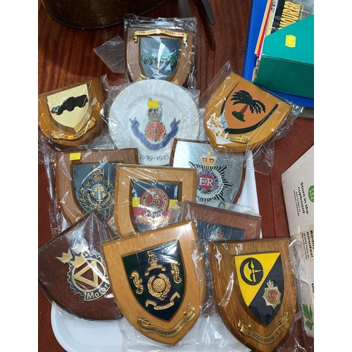 734 - A ROYAL MARINE COMMANDO wall plaque, 9 similar plaques and a Loyals WWII commemorative plate