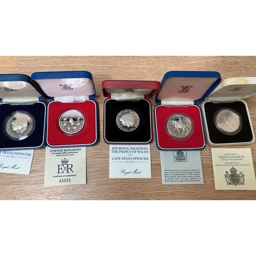 440 - Two GB 1977 silver crowns and 3 others