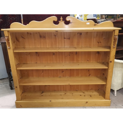 648 - A Victorian style pine 4 height bookcase