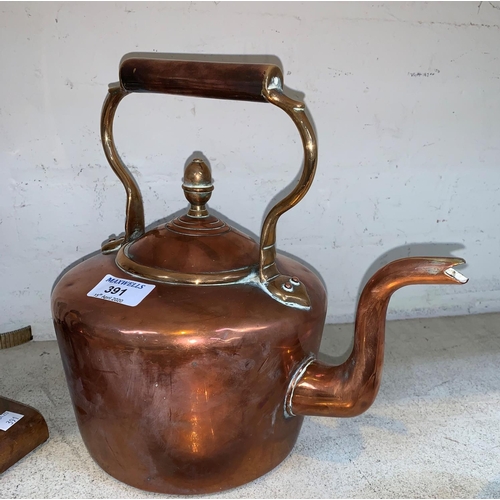 391 - A 19th century copper kettle and trivet; a conical jug; an Art Deco desk lamp; reproduction clocks; ... 