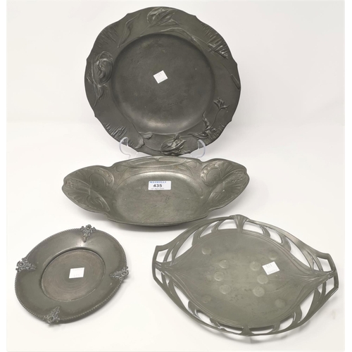 435 - A continental Art Nouveau oval dish, marked 'Kunstzinn 1076', 29 cm; 3 others similar
