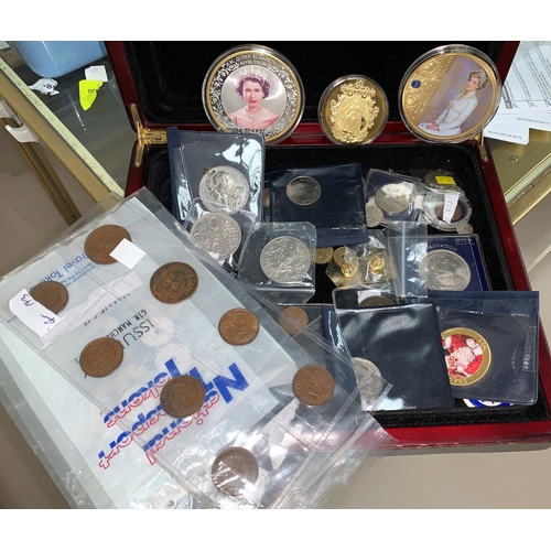 310a - Box of coins 1960, 5/- polished Die, Diana Medallion large (gold plated), QEII Large Medallion, (gol... 