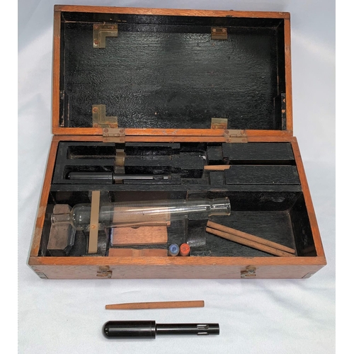 362 - A Chinese testing kit with coloured character stamps, in fitted wooden box
