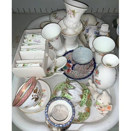 138 - A selection of miniature china figures and trinket ware