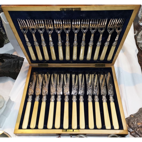 266 - A good set of 1 2chased fish knives and forks in fitted walnut box, and other silver plate