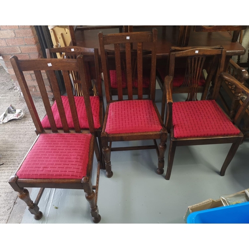 569B - A set of 5 (4+1) early 20 century stained frame dinning chairs and a similar rail back pair