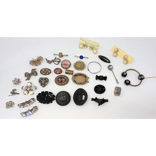 383 - A large selection of costume jewellery brooches:  micro-mosaic; 'bog oak' mourning brooches; etc.