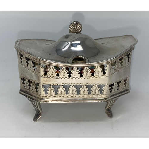 355 - An octagonal mustard pot, pierced and ribbed classical style on 4 reeded feet, Britannia Standard ma... 