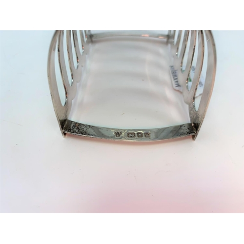 449 - An Arched six division hall marked silver toast rack London 1937 4.3oz (133gms) by Charles Boynton