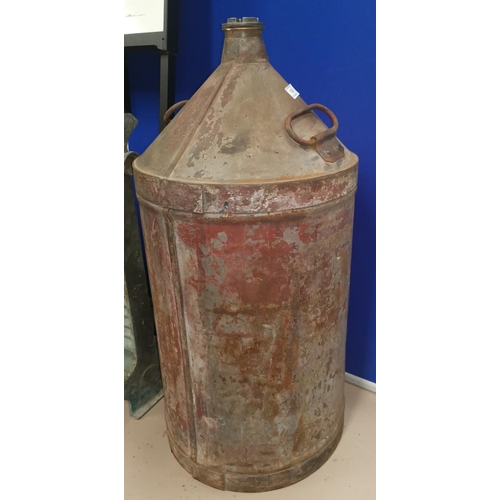 190 - A large oil can, early 20th century