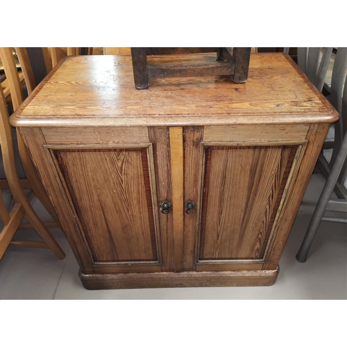 522 - A Victorian pitch pine side cabinet
